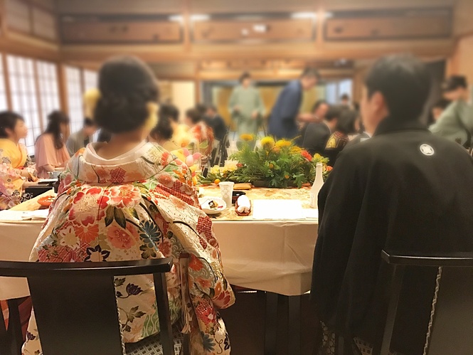 2017年 3月 19日　挙式：八坂神社　祝宴：東観荘（Ｍ 様　Ｋ 様）